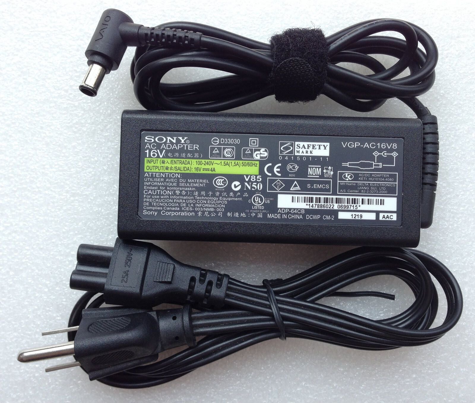 Genuine Original AC Power Adapter Sony VAIO VGP-AC16V8 VGP-AC16V13 VG