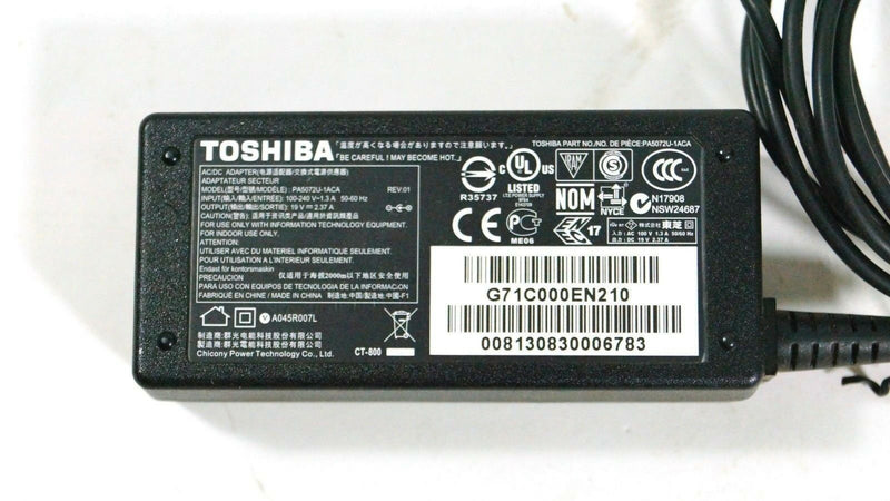 Original OEM Toshiba Satellite P30W-BST2N01 P30W-BST2N22 19V 2.37A AC/DC Adapter