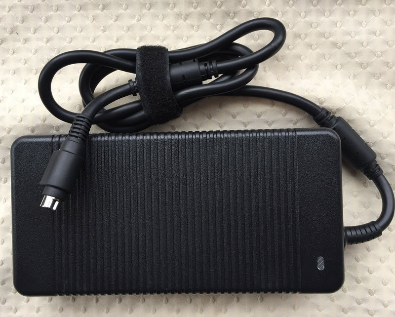 Original OEM Delta 19.5V 16.9A AC Adapter for MSI GT75VR 9S7-17A211-015 Notebook