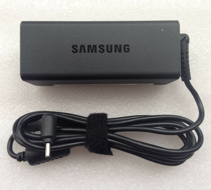 New Original OEM Samsung AC Adapter for Samsung NP900X3L-K03US,AD-4019A Notebook